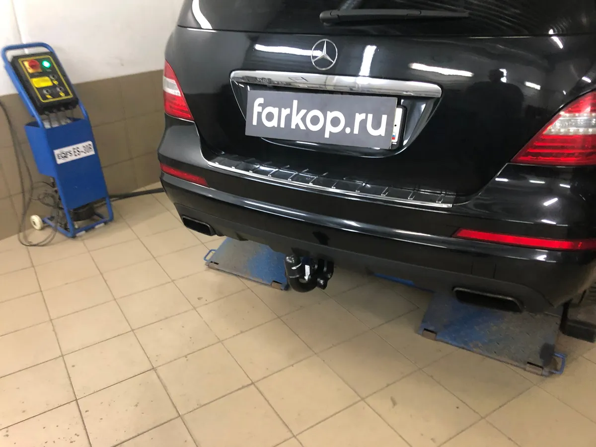 Фаркоп Steinhof для Mercedes R-class 2006-2017 Арт. M-146 M-146 в Махачкала