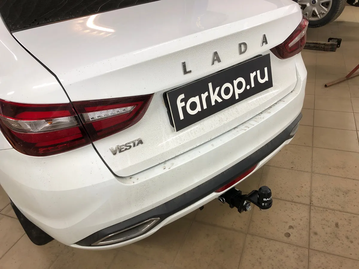 Фаркоп TowRus для Lada Vesta 2023- 279525 в Махачкала Фаркоп TowRus для Lada Vesta 2023- 279525 в Махачкала