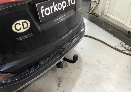 Фаркоп Berg для Toyota RAV4 2013-2019 Арт. F.5711.001 F.5711.001 в Махачкала
