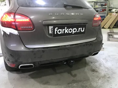 Фаркоп Berg для Porsche Cayenne 2010-2014 F.5813.001 в Махачкала