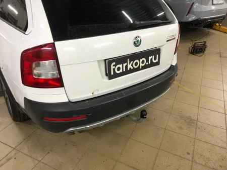 Фаркоп Galia для Skoda Octavia (лифтбек, универсал, вкл. Scout) 2005-2013 S086A в Махачкала