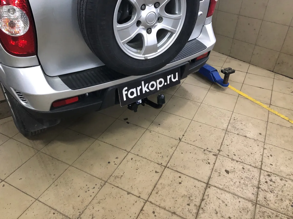 Фаркоп Berg для Chevrolet Niva 2002-2020 F.6016.003 в Махачкала Фаркоп Berg для Chevrolet Niva 2002-2020 F.6016.003 в Махачкала