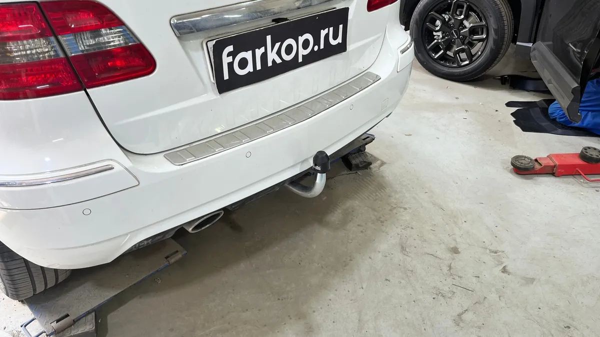 Фаркоп Galia для Mercedes B-class 2005-2011 M113A в Махачкала