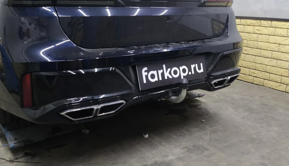 Фаркоп Galia для BMW 7 серия 2015-2022 B024C в Махачкала