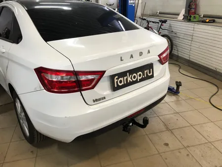 Фаркоп Berg для Lada Vesta (вкл. Cross) 2015-2022 Арт. F.6012.003 F.6012.003 в Махачкала